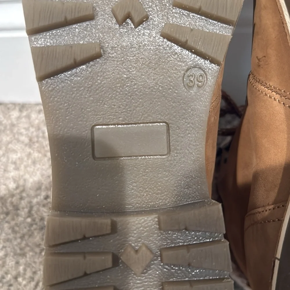 Avellani Brown Faux Fur Lined Boots Super Soft - Size 39 (8.5)